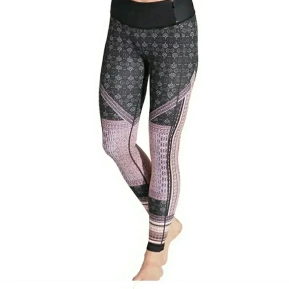 Calia by Carrie Underwood Tight Fit Leggings - Picture 1 of 12